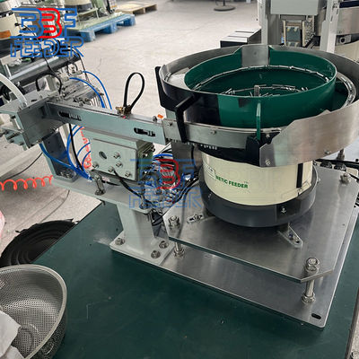 Compartimientos de plástico y metal alimentador de cuenco magnético vibratorio con controlador Sanki 2000W