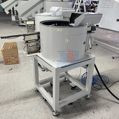 Orientación elevación de vibración paso alimentador pernos clavos tornillos alimentación