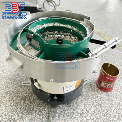 Dispositivos de automatización de 1000 W Vibratory Feeder Partes metálicas Electromagnético