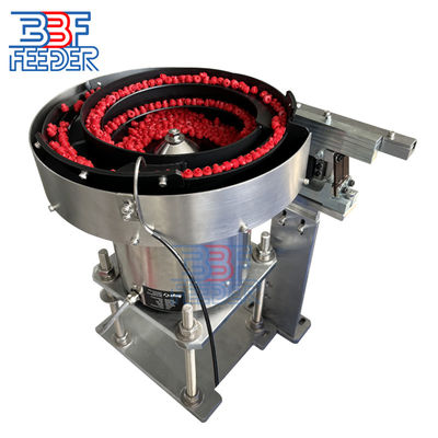 Sistema de Alimentación Vibratoria con Motor de Vibración Electromagnética y Controlador CUH Optimizado para una Alimentación Precisa de Materiales en Fábricas