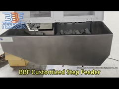 Máquina eléctrica de paso por vibración de piezas de plástico con alimentador de paso recíproco